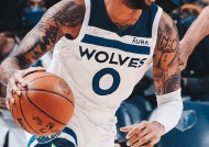 满冠体育客户端-灰熊队刷新球队记录击败老牛队(灰熊队刷新球队记录击败老牛队的视频)