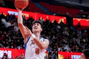 满冠体育手机版-球队损失关键球员，备战挑战显得困难(球队损失关键球员,备战挑战显得困难吗)